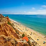 #092 Quinta Dos Figos Pool & Garden شقة